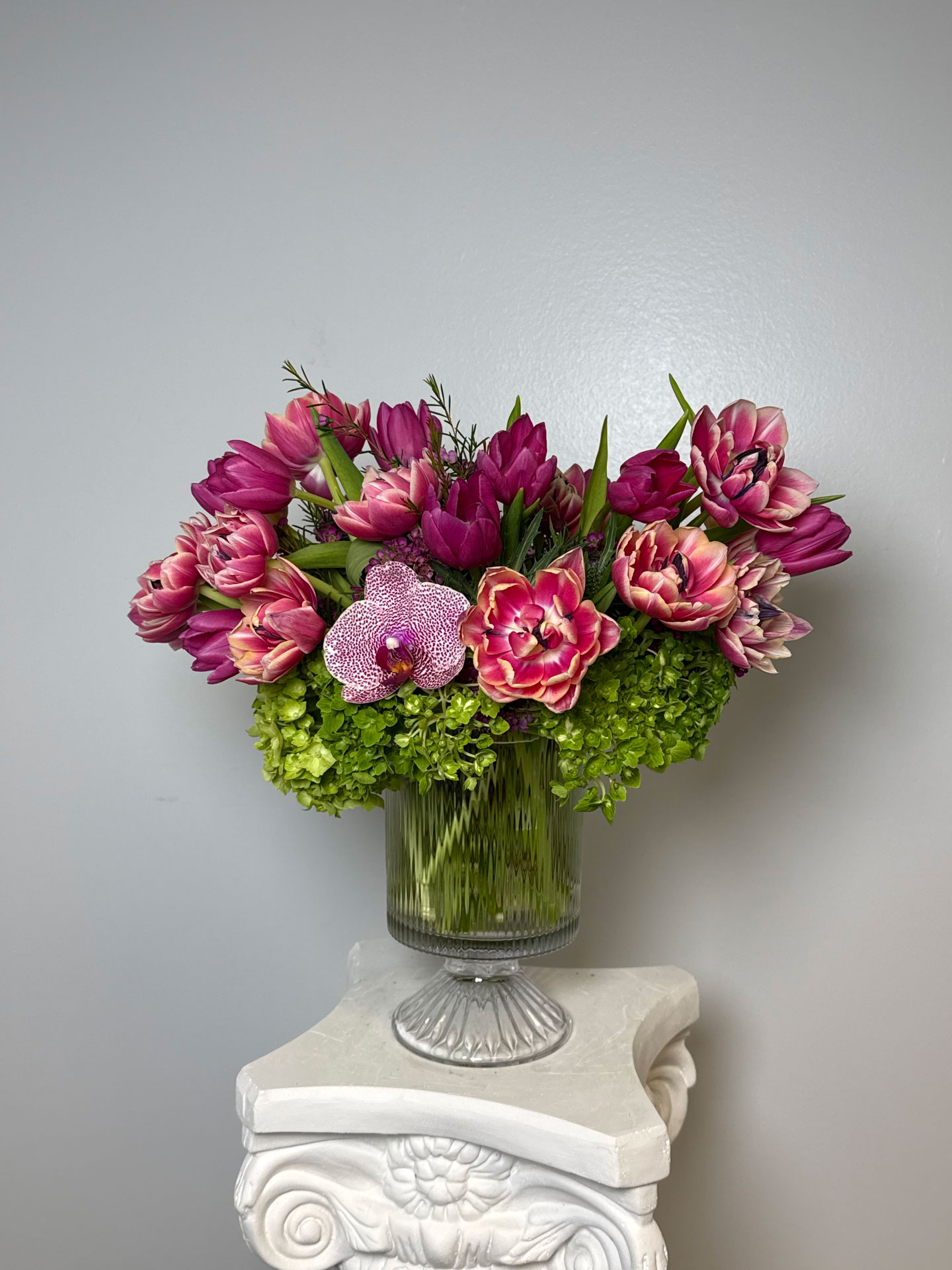 Orchid-tulips-and-hydrangeas-vase-arrangement-1